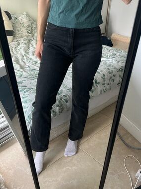 Women's Black Straight-Leg Jeans — Timeless Everyday Fit